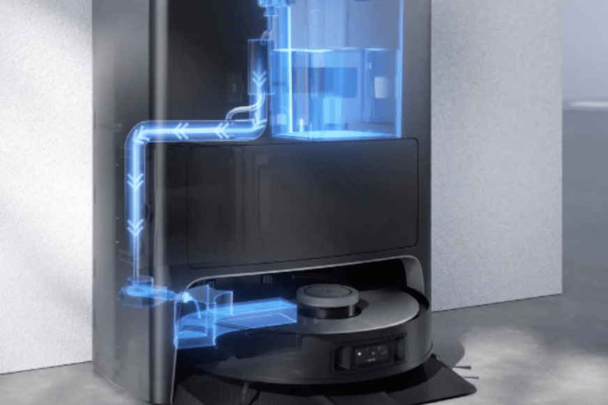 Вы можете посмотреть, как пополнить мобильный резервуар для воды на станции Ecovacs Deebot X1 OMNI.